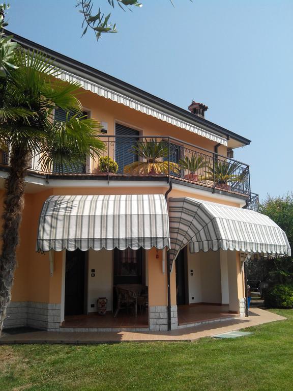 Apartamento Casa Silvia Padenghe sul Garda Habitación foto